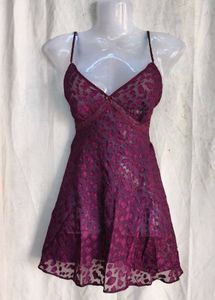 Chic Burgundy Lace Mini Dress