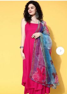 Elegant Pink Kurta Set & Dupatta 💕