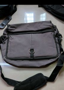 Stylish Messenger Bag for Everyday Use
