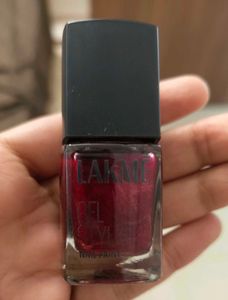 Lakme Gel Nel polish + Free nail paint remover