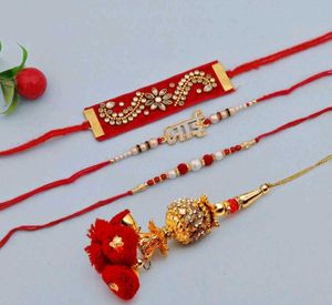 Rakhi Gift Set with Lord Krishna Idol