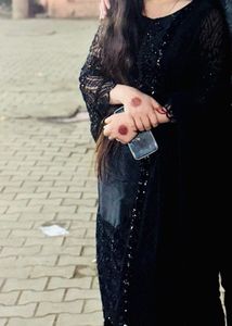 Black garara Embroidered Set
