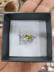 925 Sterling Silver Yellow Heart Ring