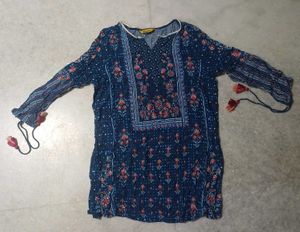 Navy Blue Floral Print Kurta in size M