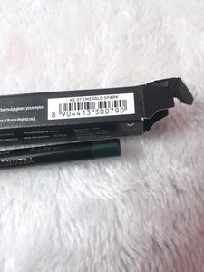 Manish Malhotra 24h Kajal Eyeliner - Emerald Spark