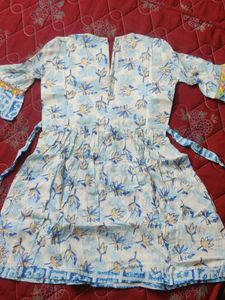 Blue &amp; White Printed Kurta Set