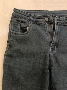 Classic Dark Wash Skinny Jeans