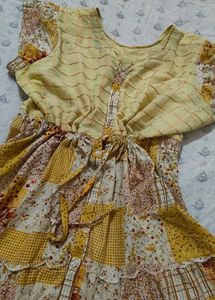 Top dress 💛