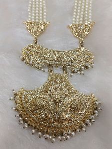 Necklace Set In jadau