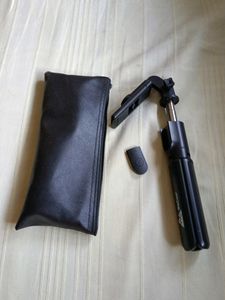 Selfstik With Remote