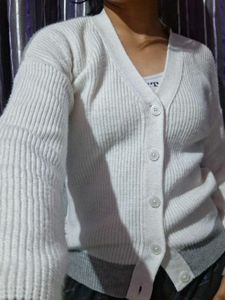 Cozy White Cardigan | Size S