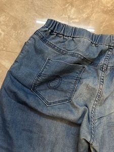 Women's Light Wash Denim Jeans
