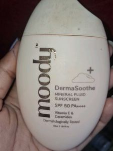 Moody Derma Soothe Fluid Sunscreen