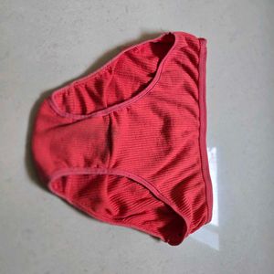 Woman's Underwear Combo Of 4