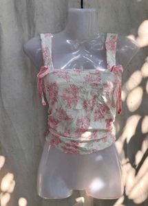 161110. Charming Floral Print Crop Top
