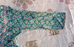 Beautiful Teal Floral Print Kurta