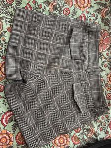 Chic Plaid Shorts