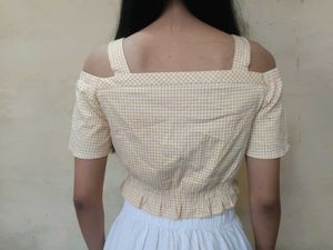 Cute Gingham Off-Shoulder Top