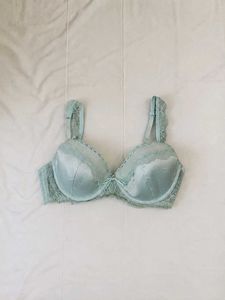 𐙚⋆°｡⋆Current  obsession, intricate embroidery bra