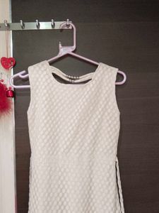 Elegant White Dress with Gold Trim...🫶