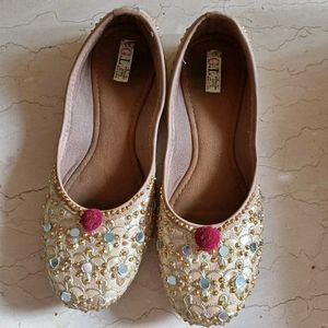 Punjabi Juttis Handmade Mirror & Thread Work-k