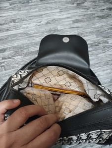 Stylish Dior Crossbody Bag