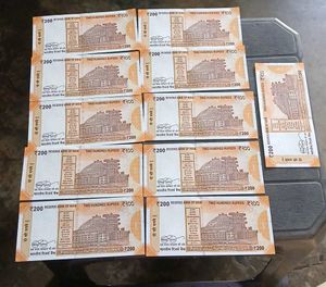 Two Hundred Rs UNC Notes Pack Of 11