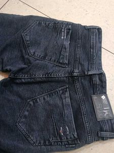 Stylish Dark Wash Straight Leg Jeans