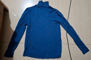 Chic Blue Turtleneck Top