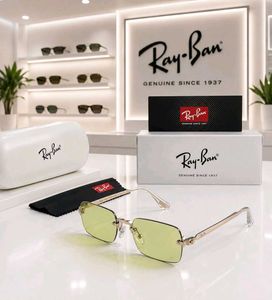Ray-Ban Sunglasses with Yellow Lenses