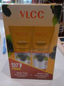 VLCC Anti-Tan Skin Lightening Face Wash