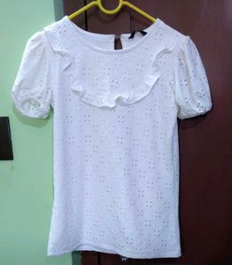 Hawt white lace top