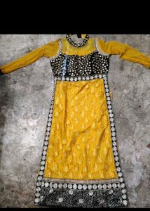 Stunning Yellow Embellished Ethnic Gown