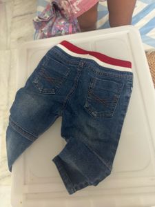 Unisex Jeans New Condition