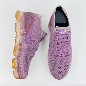 Nike Air VaporMax Sneakers