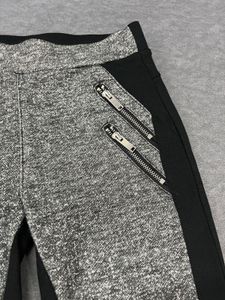 Stylish Zipper Accent Leggings