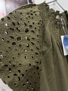 DNMX Olive Top
