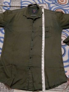Men's Classic Olive Green Button-Up Shirt