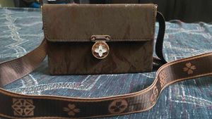 Stylish Brown Crossbody Bag