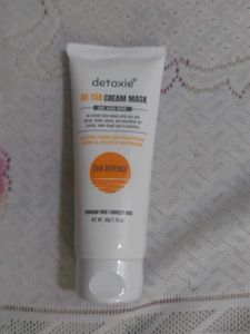 Detoxie De - Tan Cream Mask