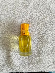 VS Bombshell Oud Attar-50% OFF ON DELIVERY FEE