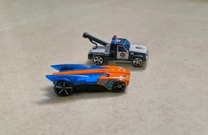 Set of 2 Cars