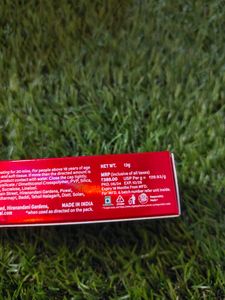 Colgate Visible White Whitening Booster