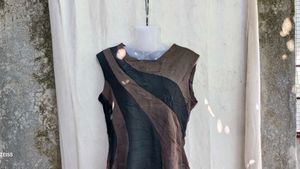 132510. Stylish Sleeveless dress