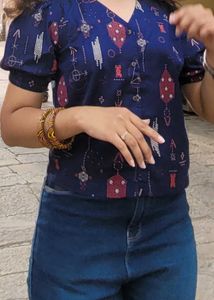 Stylish Blue Printed Puff Sleeve Top
