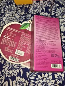 Dot &amp; Key Dragon Fruit Sunscreen &amp; Lip Balm