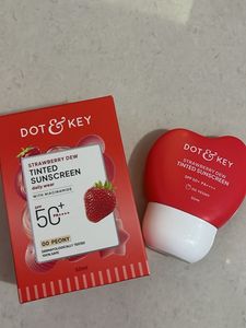 DOT &amp; KEY Tinted Sunscreen SPF 50 shade 00