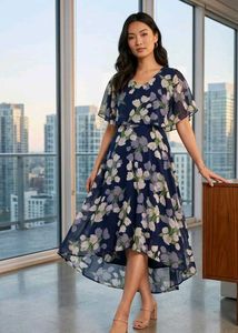Chic Navy Floral Print Dress