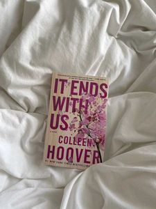 It Ends With Us by Colleen Hoover