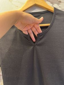 Classic Black Long Sleeve V-Neck Top